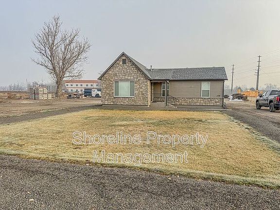 2nd image of 109 E Belmont St