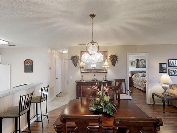 4th image of 1711 El Nino St