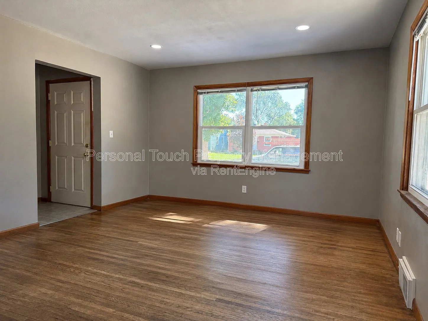 3 bed, 2.0 bath, $1,825 — Photo 2