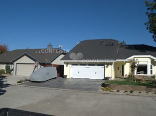 5127 Walnut Place Ln, Carmichael, CA 95608