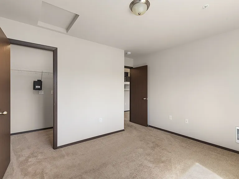 Blue Point Apartments — Photo 16