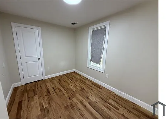 141 Eaton Pl #2 — Photo 6