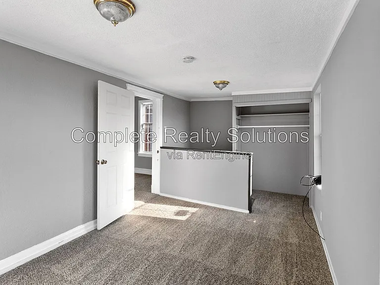 6254 Goener Ave — Photo 23