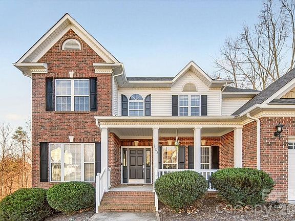 3rd image of 4963 Old River Dr