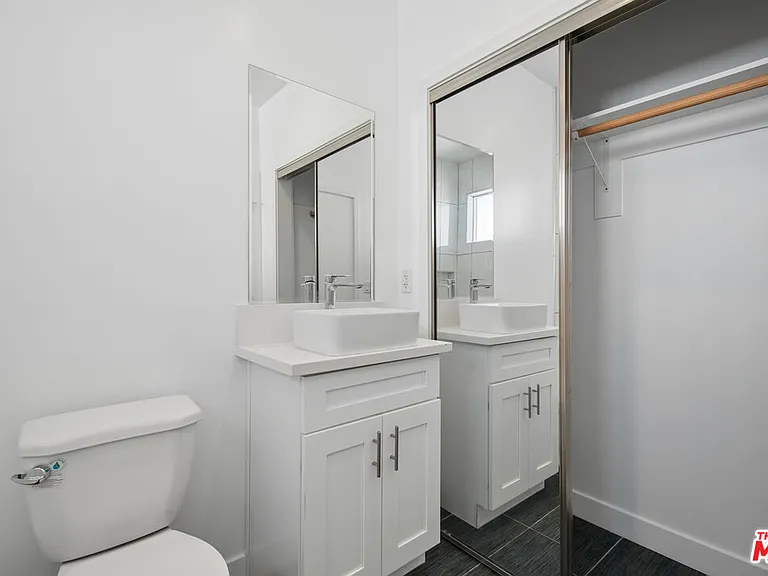 6336 Beck Ave #2 — Photo 19