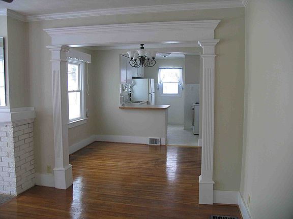 Dining Rm