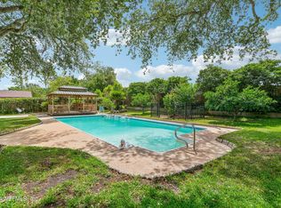 127 Ridgefield Ct, Orange Park, FL 32065