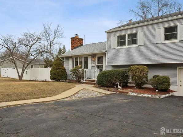 80 Easton Ave, Spotswood, NJ 08884
