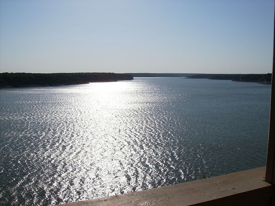 Beautiful Lake view from your bedrm