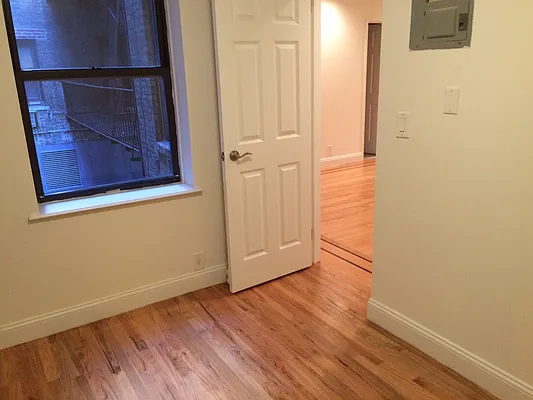 Rented by Waverly Realty Associates | media 19