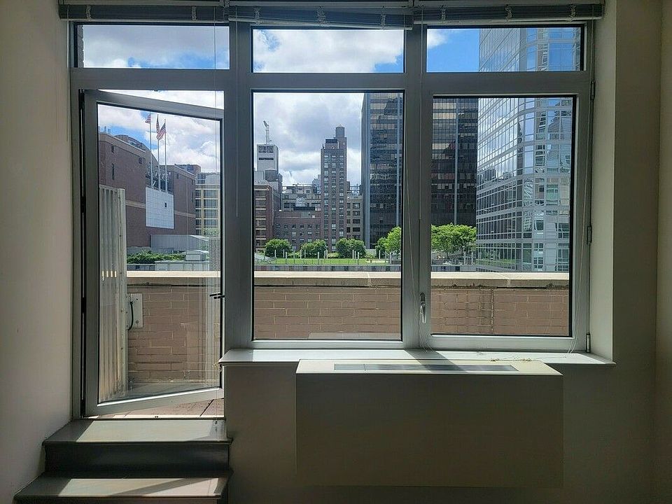 1st image of 229 W 60th St APT 5K