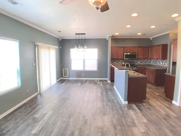 8704 Arkansas Rd NW — Photo 5
