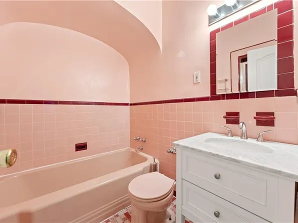 3806 Quentin Road image 16 of 37