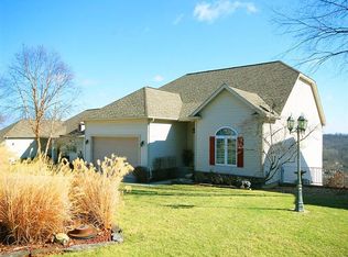 6 Buckingham Ct, Camdenton, MO 65020