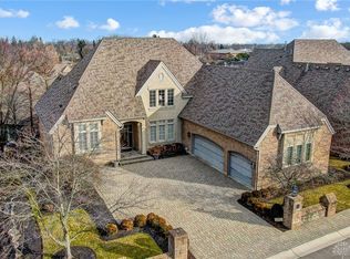 253 Rue Marseille, Dayton, OH 45429