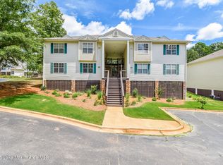 741 Lakeview Rdg APT 802, Dadeville, AL 36853