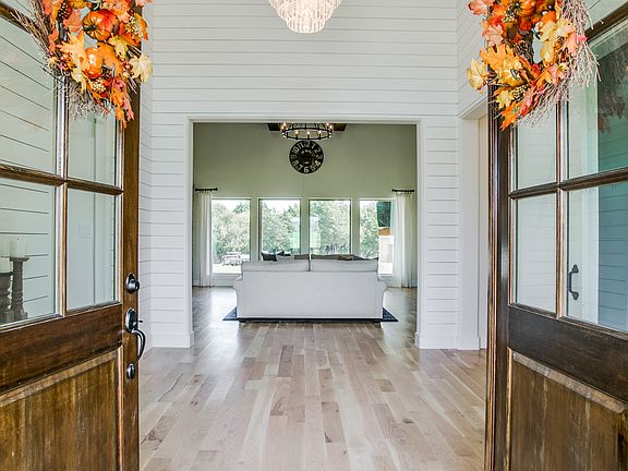 Open Entryway