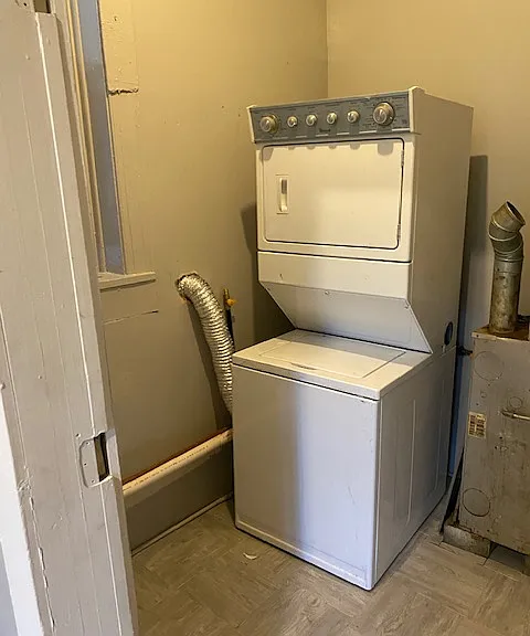 919 W Garfield Blvd #2 — Photo 3