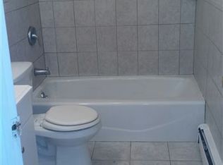 825 Rebecca Pl, Elizabeth, NJ 07201