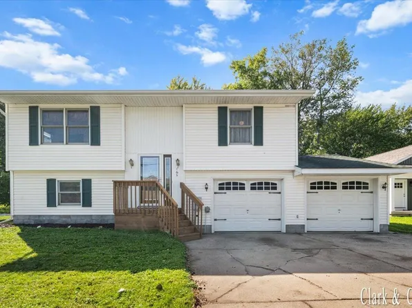 105 River St, Coopersville, MI 49404