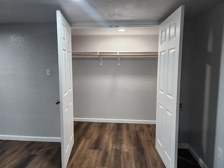 431B W Wardville St #431B — Photo 4