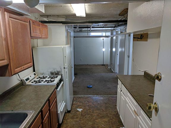 2nd image of 615 5th Ave SE APT 12