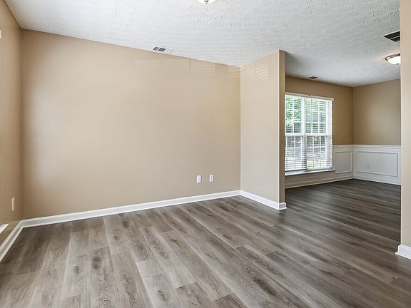 4th image of 4103 Laurel Bend Ct