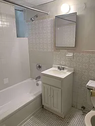 Rented by Metro Net Realty