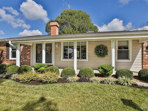 2nd image of 4423 Cloverbrook Dr