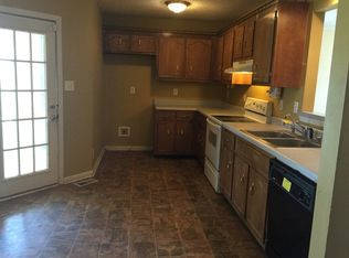 240 Golden Pond Ave, Oak Grove, KY 42262