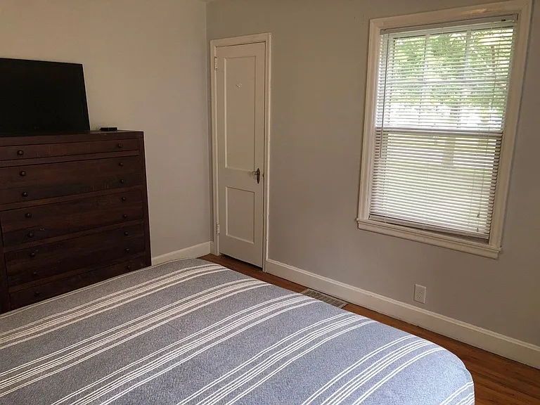 125 S Hazel Ave — Photo 8