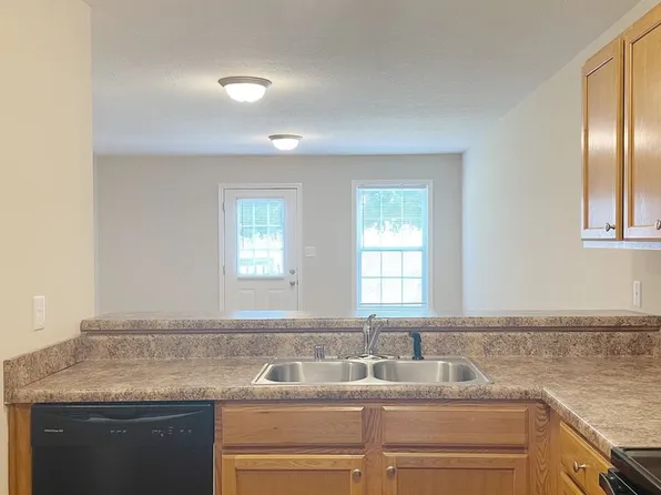 453 Upper Stone Ave APT A, Bowling Green, KY 42101