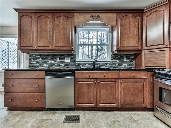 3rd image of 4317 Arbor Bridge Ct