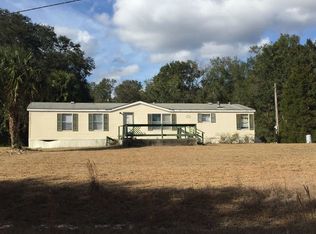 227 Ashley St, Hawthorne, FL 32640
