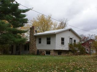 9829 325th Ave NW, Princeton, MN 55371