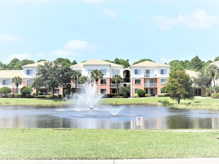 1206 Myrtlewood Cir E #1206 — Photo 24