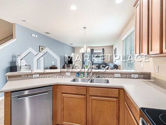 5th image of 8312 Deerland Bluff Ln