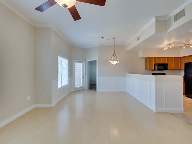 9303 Gilcrease Ave #2189-61 — Photo 8