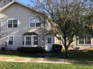 437 N Lake Shore Dr, Palatine, IL 60067
