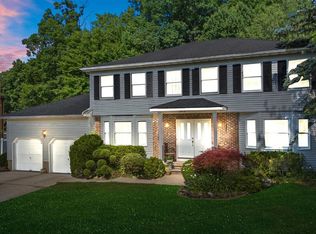 66 Ellmyer Rd, Edison, NJ 08820