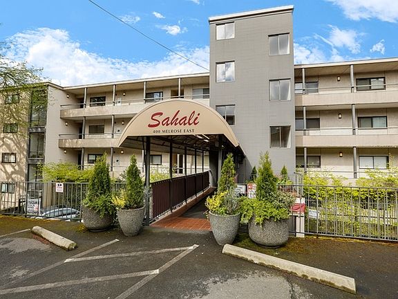 4th image of 400 Melrose Ave E APT 602