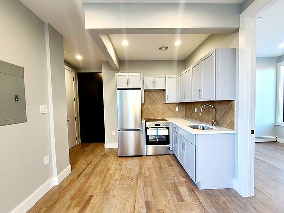 2nd image of 141 W 175th St #2B