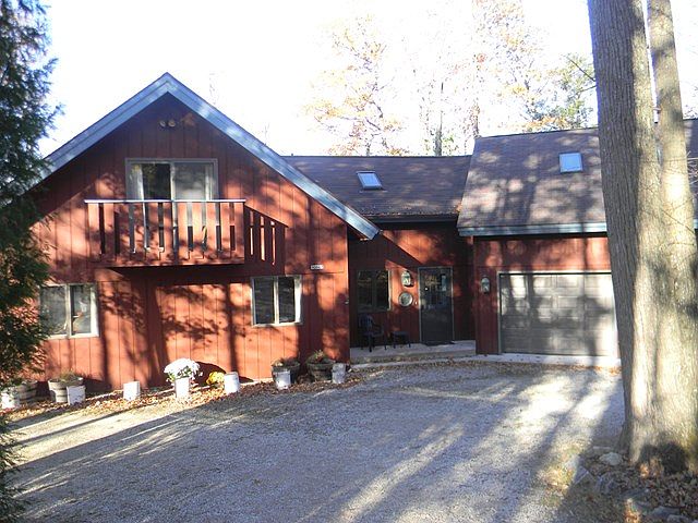 1st image of 10867 Birchwood Dr
