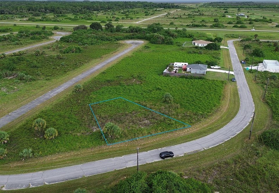 1st image of 770 Shark Ln