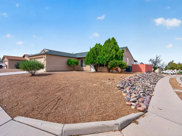 4201 S Apache Well Dr, Tucson, AZ 85730