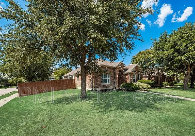 12421 Bruschetta Dr — Photo 3