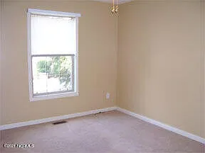 245 Fox Run Rd — Photo 8