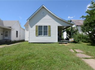 1642 E Wood St, Decatur, IL 62521