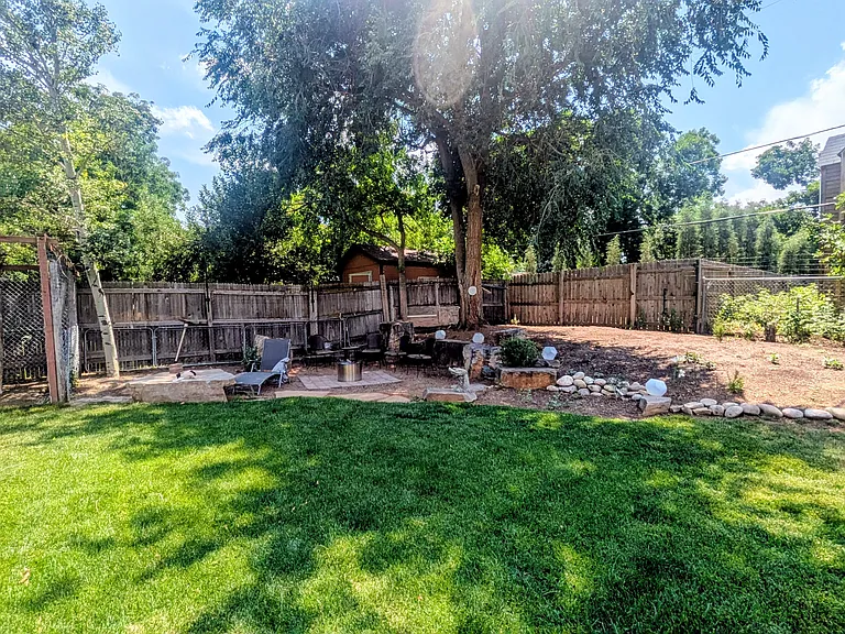 3911 Capitol Dr #2 — Photo 2