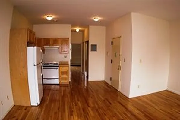 Rented by Douglas Elliman | media 35